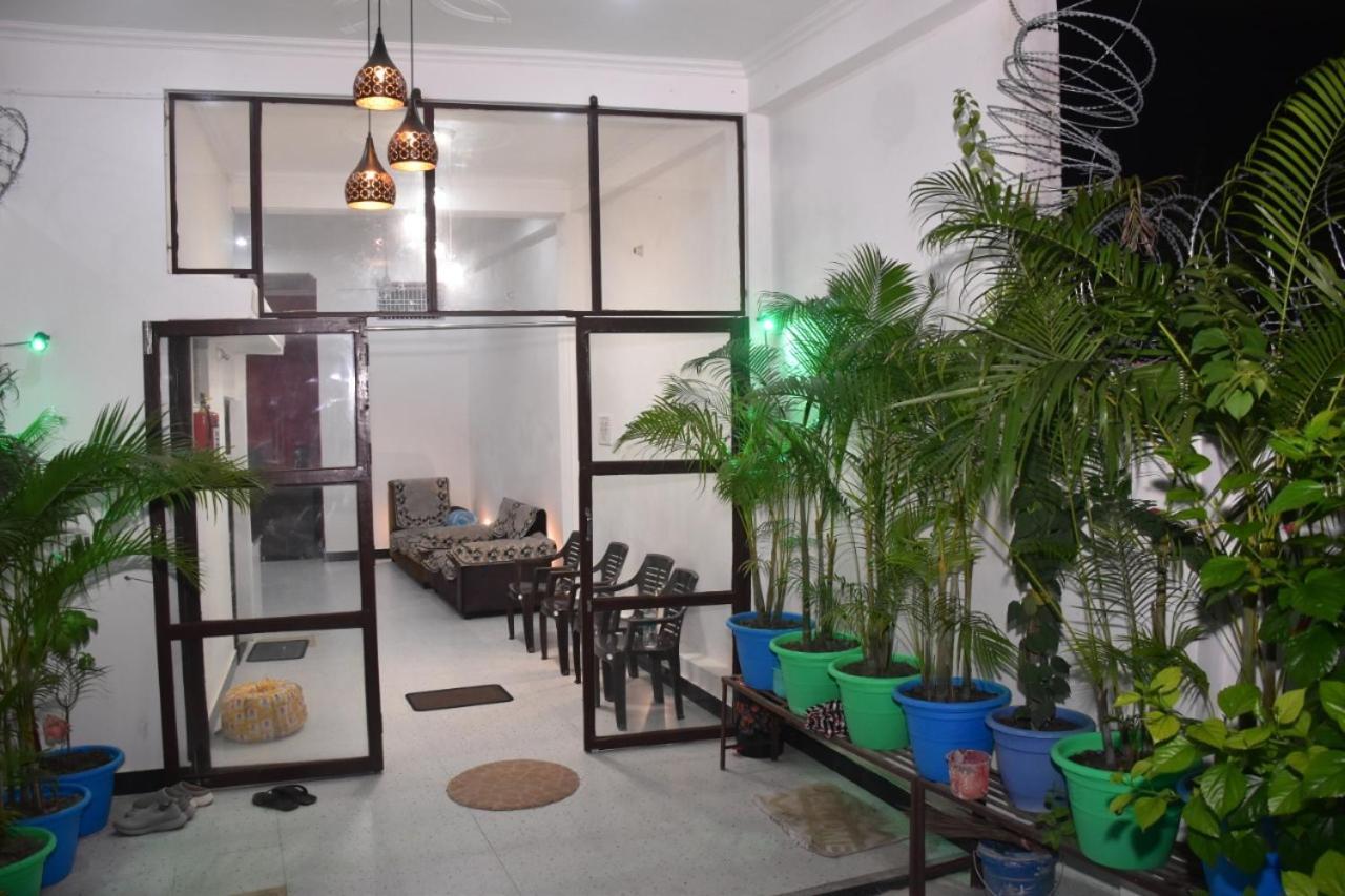 Shree Gorakhnath Guest House Ayodhya Exterior foto