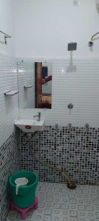 Shree Gorakhnath Guest House Ayodhya Exterior foto