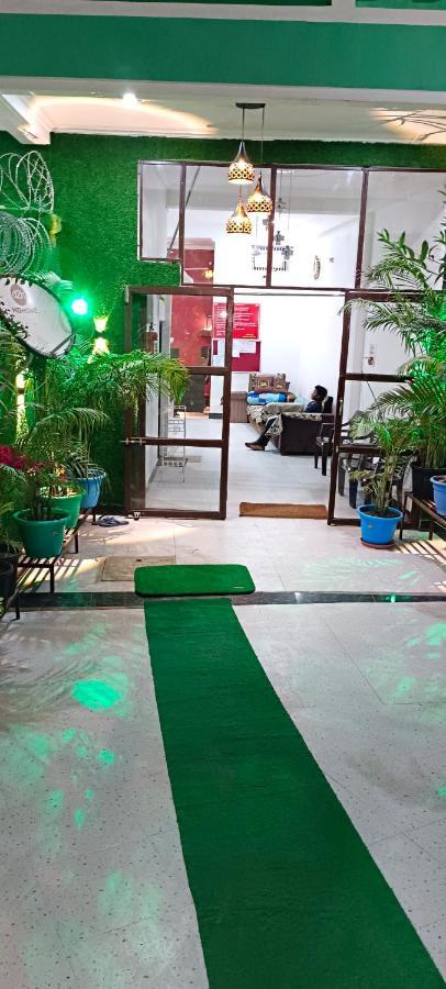 Shree Gorakhnath Guest House Ayodhya Exterior foto