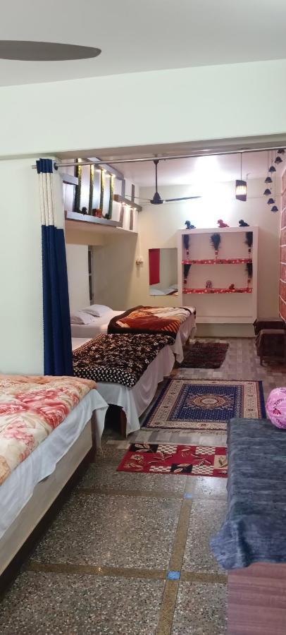 Shree Gorakhnath Guest House Ayodhya Exterior foto