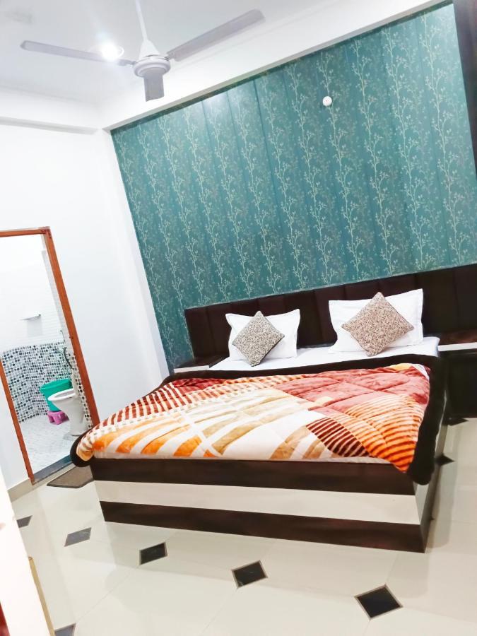 Shree Gorakhnath Guest House Ayodhya Exterior foto