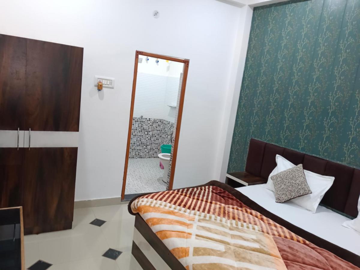 Shree Gorakhnath Guest House Ayodhya Exterior foto